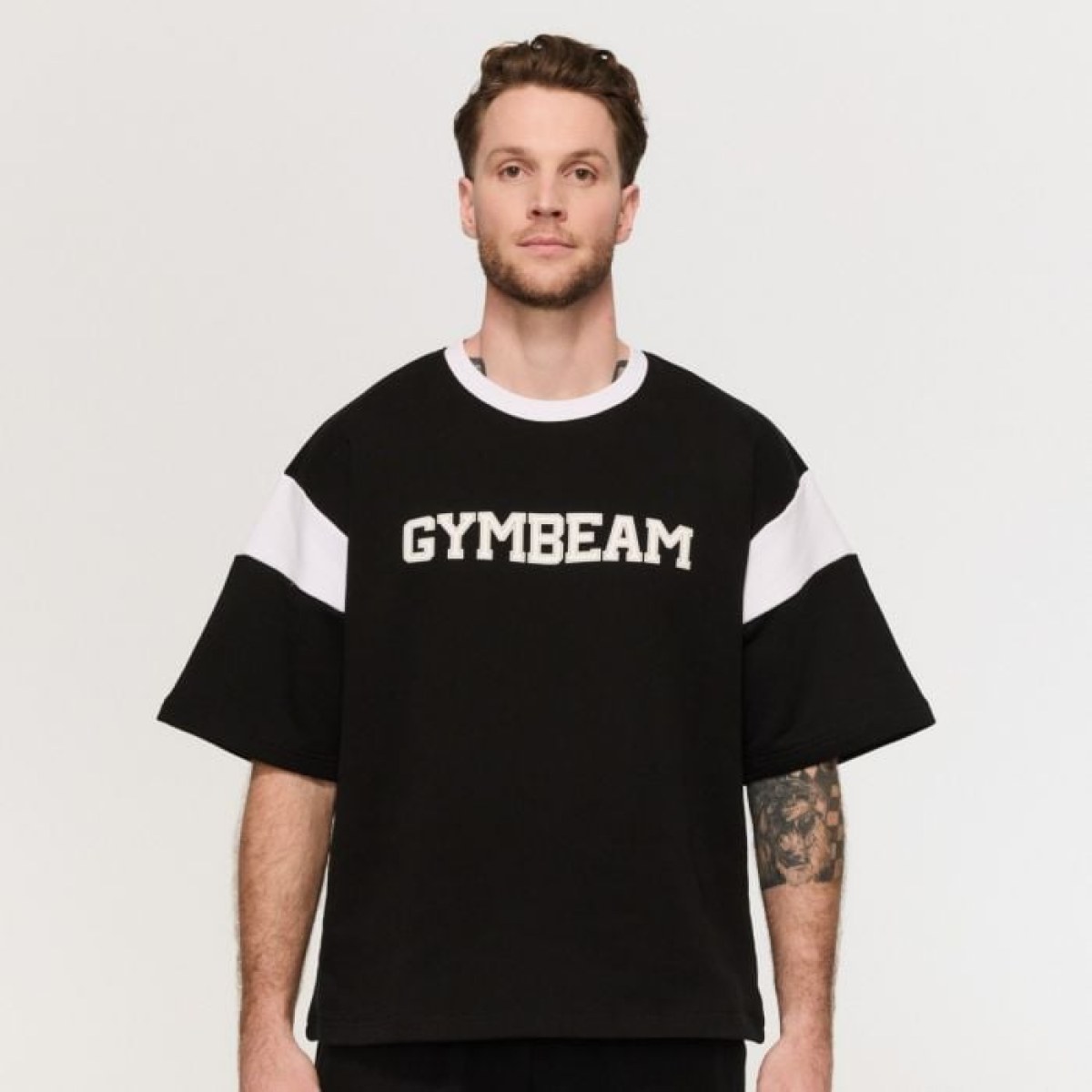 GymBeam Tričko Premium Heavyweight Varsity Black M · záber 1