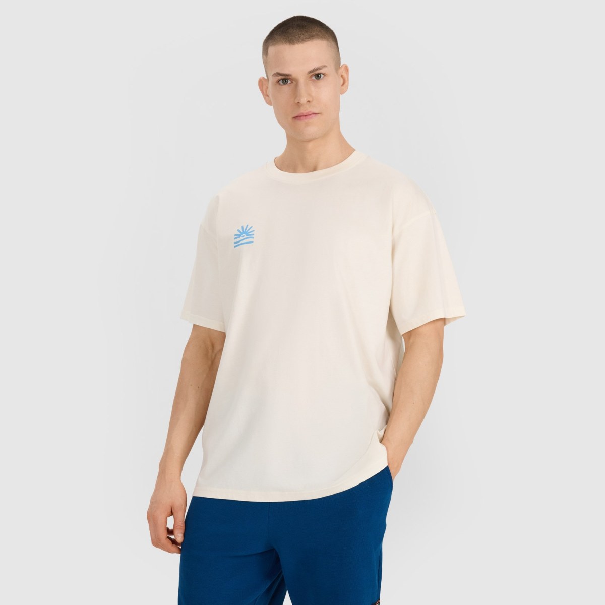 TSHIRT · záber 1