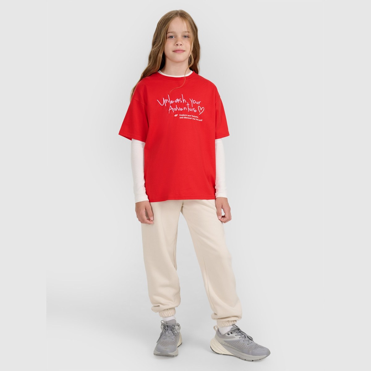 T-shirt regular s potlačou dievčenský - červený · záber 2