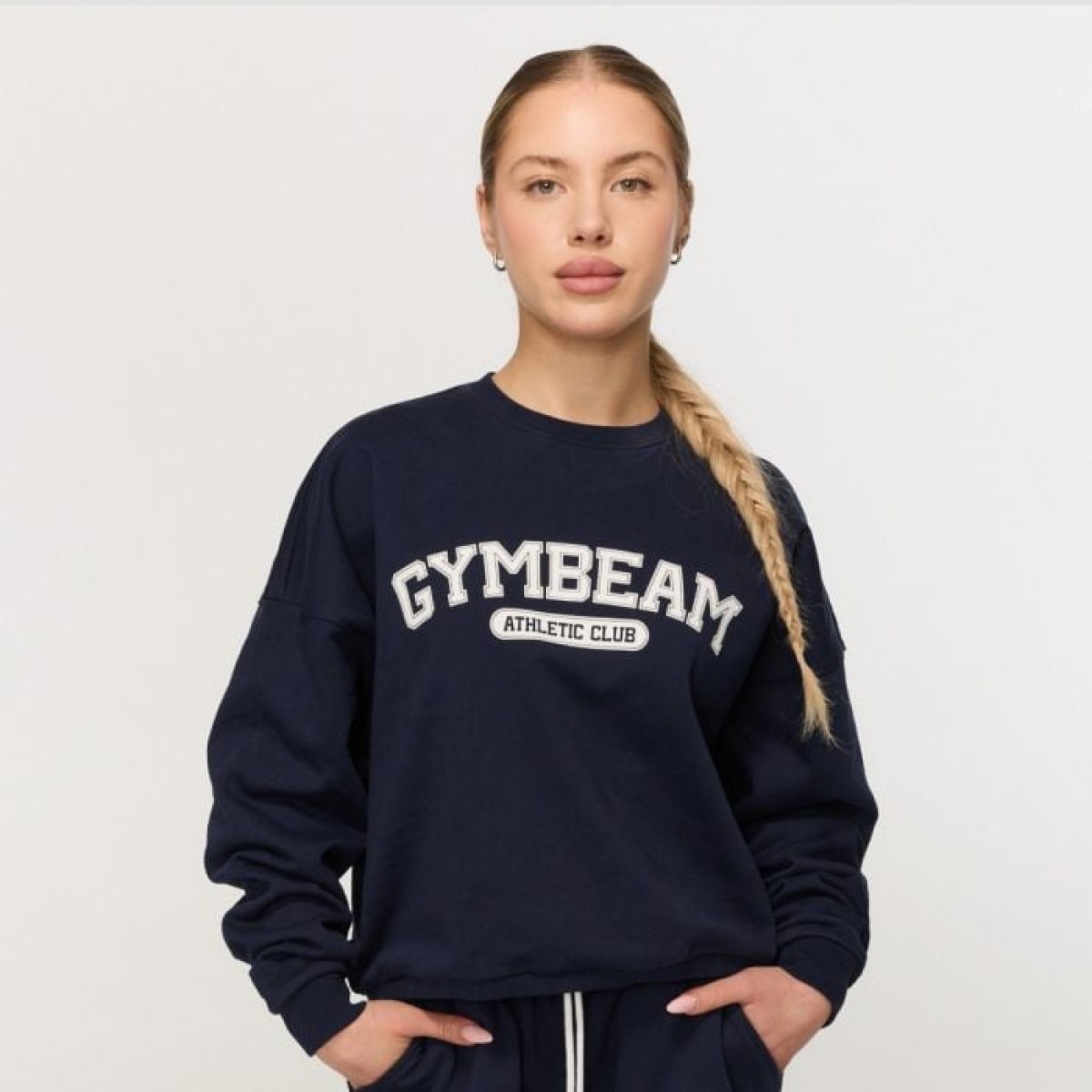 GymBeam Dámska mikina Varsity Blue L · záber 1
