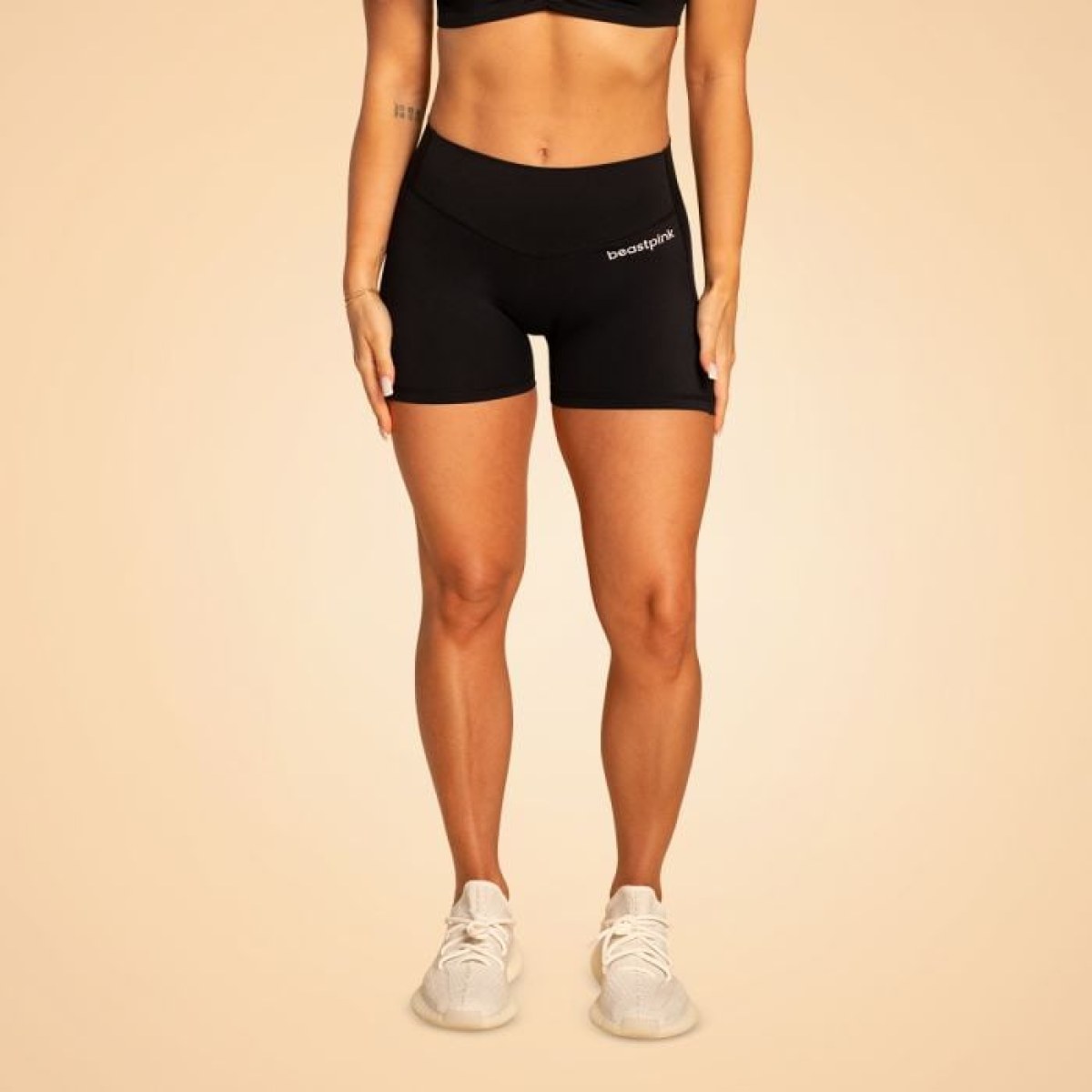 BeastPink Dámske šortky Grace Black L · záber 1