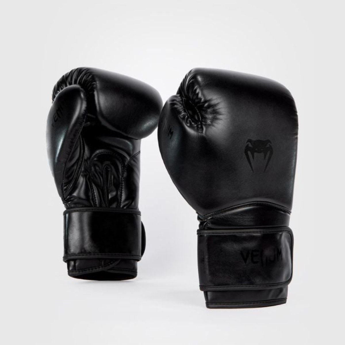 Venum Boxerské rukavice Contender Black/Black 10 OZ · záber 1
