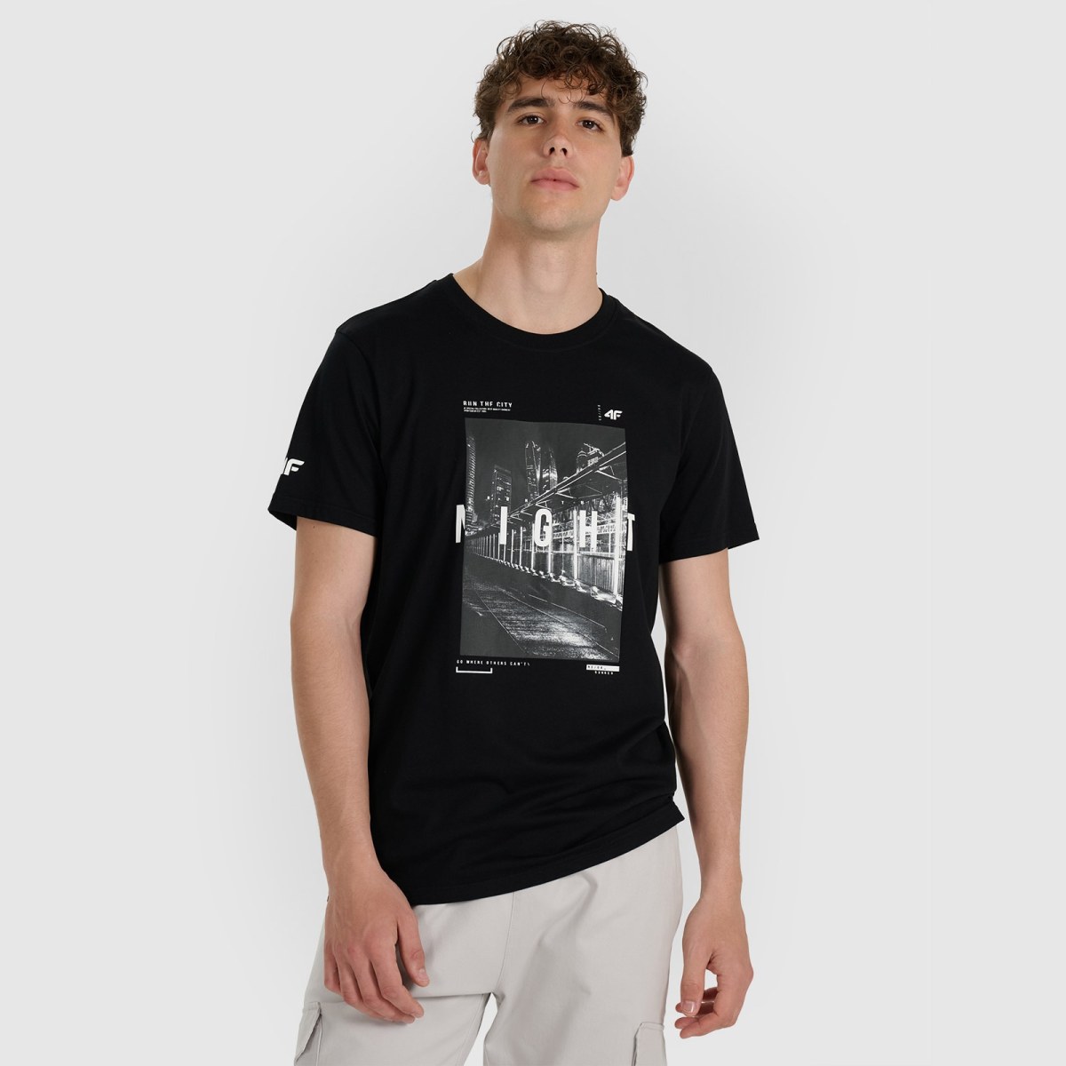 TSHIRT · záber 1
