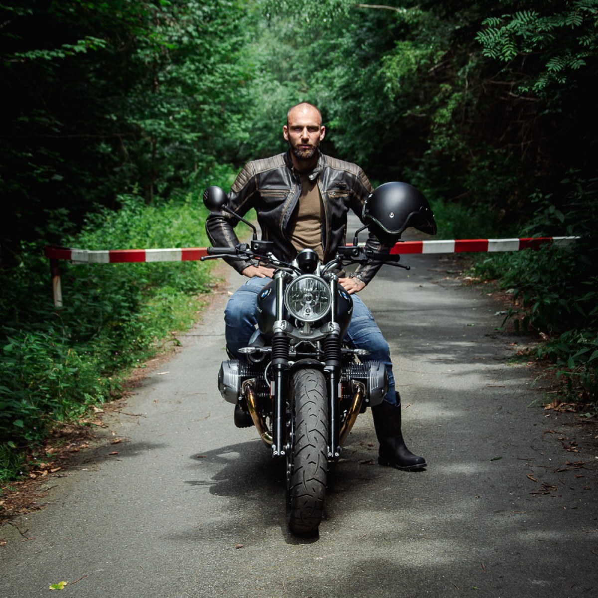 Kožená moto bunda W-TEC Mungelli - Veľkosť: S · záber 5