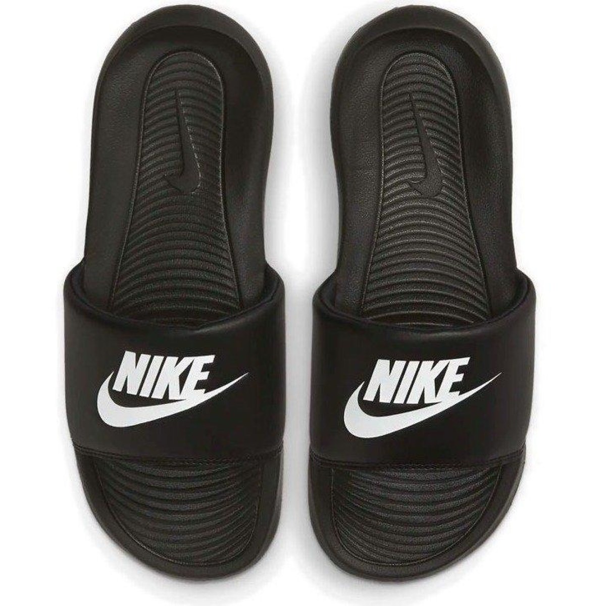 Nike Victori One Slide W - Veľkosť: 35,5 | Farba: Čierna · záber 1