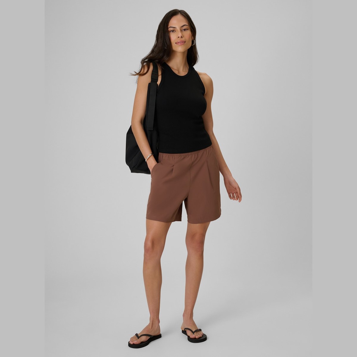 Šortky casual dámske - hnedé · záber 1