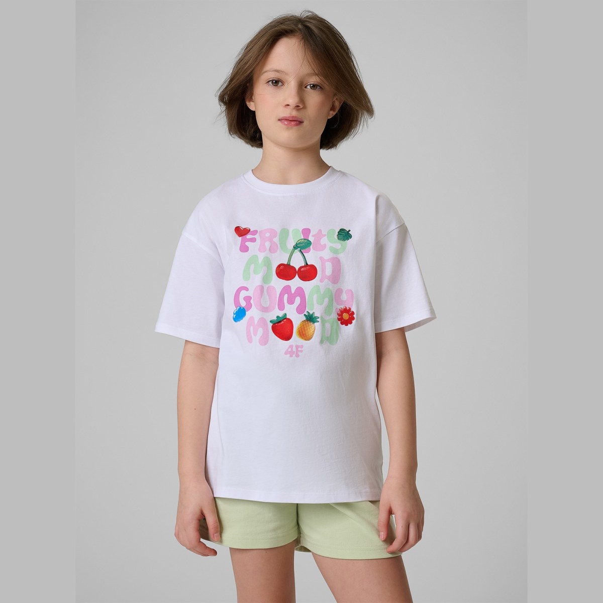 T-shirt loose s potlačou dievčenský - biely · záber 1