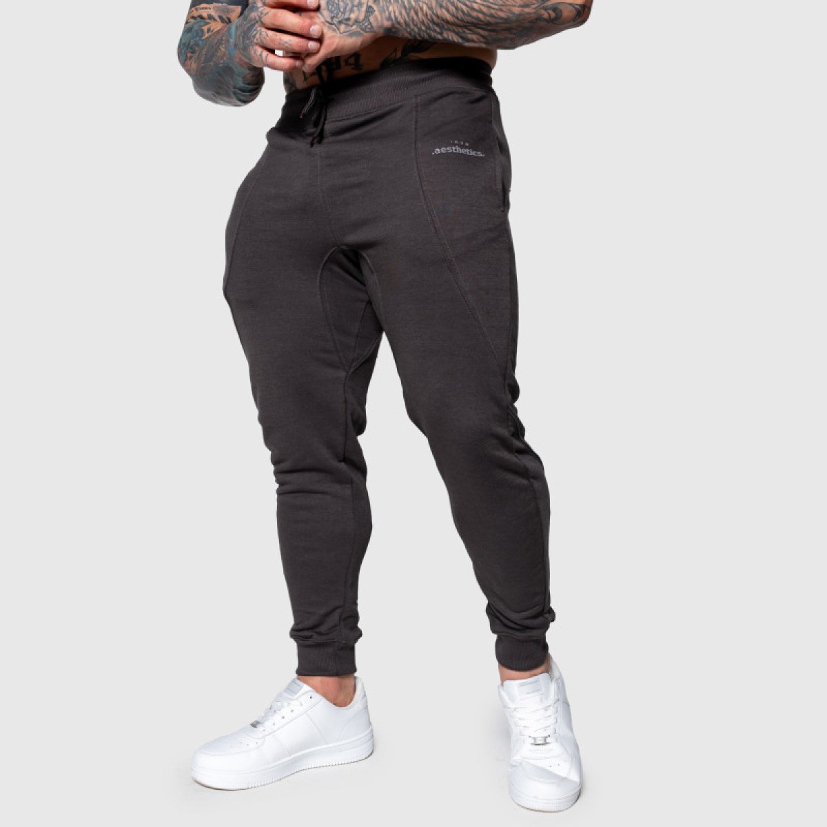 Pánske športové tepláky Iron Aesthetics Flexi, tmavosivé · záber 1