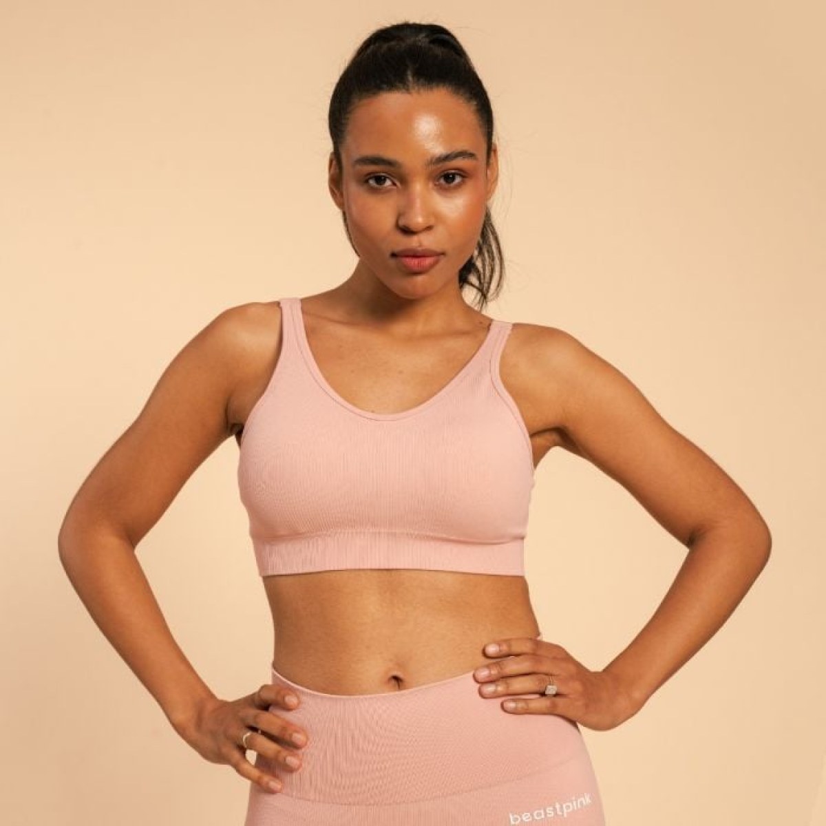 BeastPink Športová podprsenka Hyper Pink XSXS · záber 1
