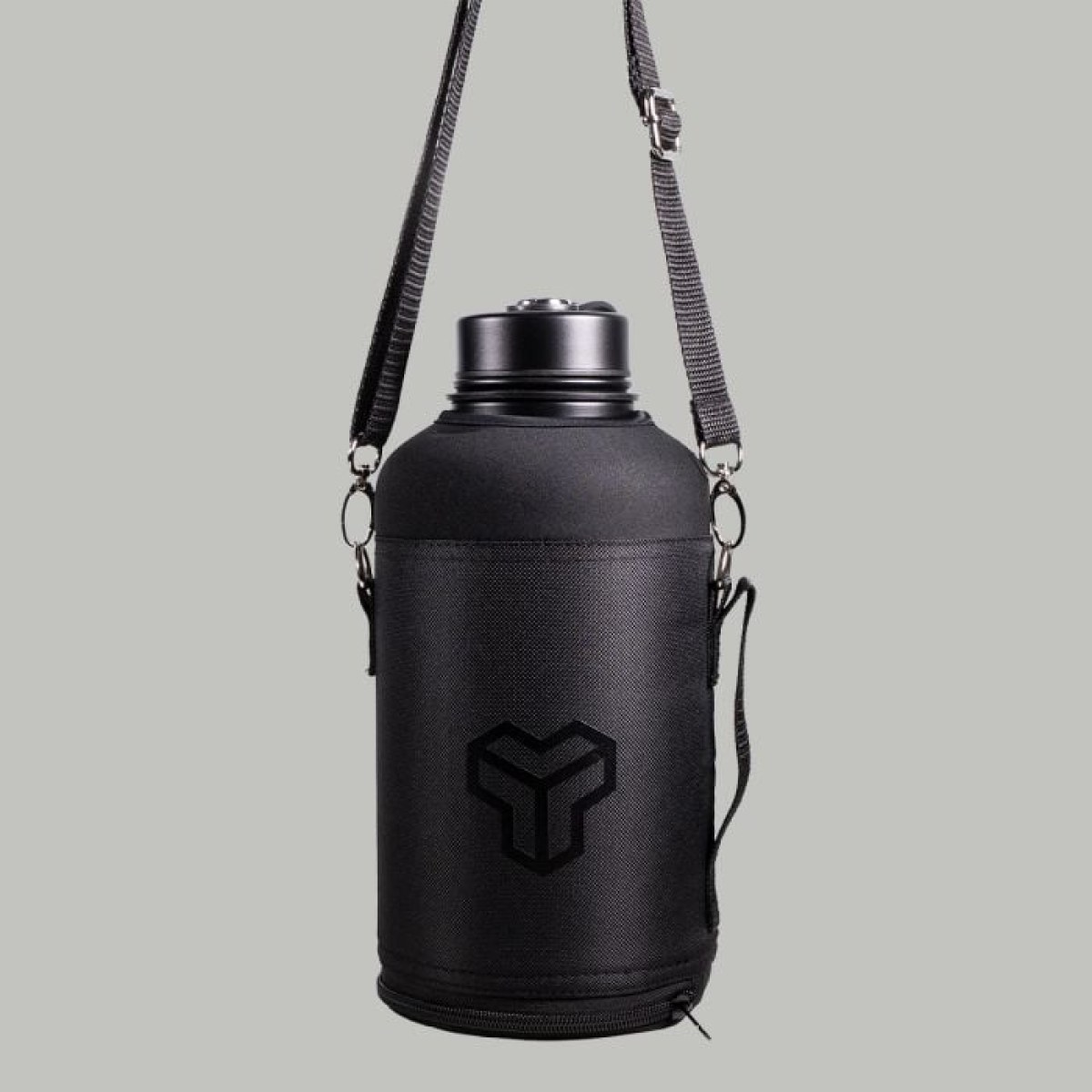 STRIX Fľaša Nomad 1800 ml · záber 1
