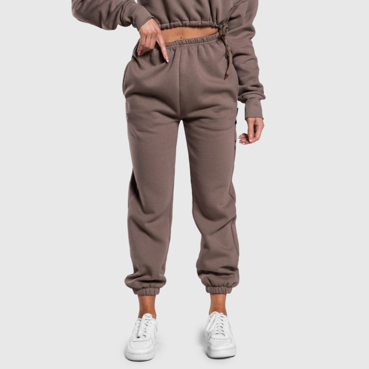 Dámske oversized tepláky Iron Aesthetics Simone, hnedé · záber 3