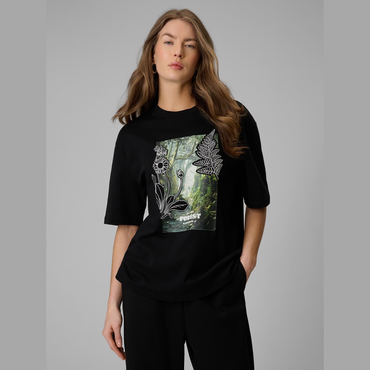 T-shirt loose s potlačou dámsky - čierny · záber 9