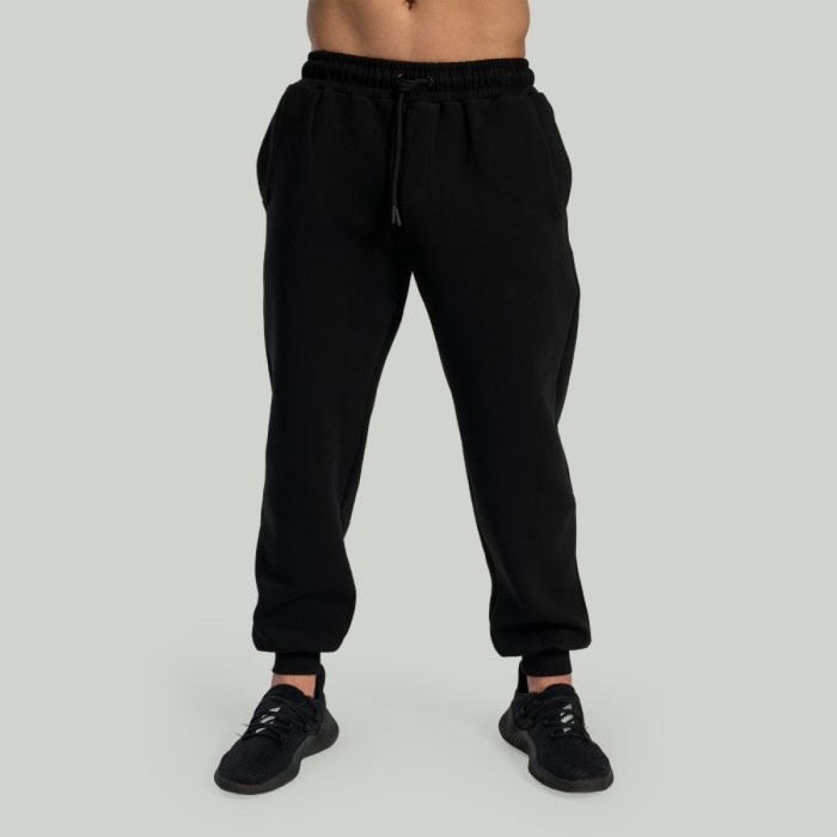 STRIX Tepláky Relaxed Black MM · záber 1