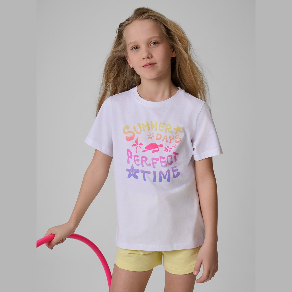 T-shirt regular s potlačou dievčenský - biely · záber 1