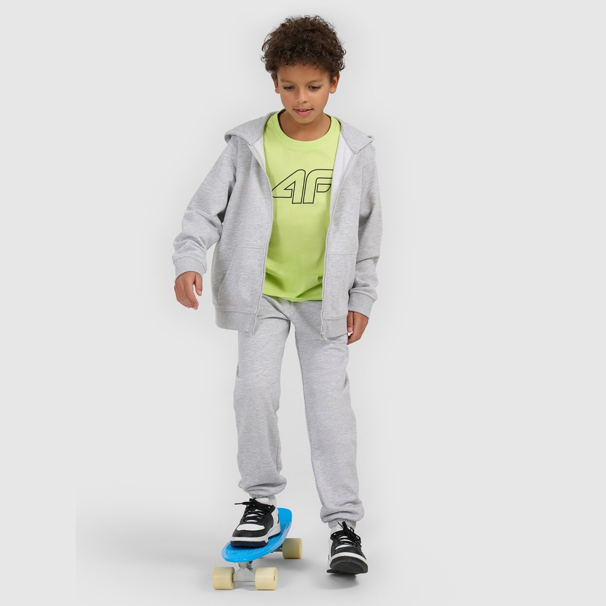 T-shirt regular s potlačou chlapčenský - zelený · záber 1