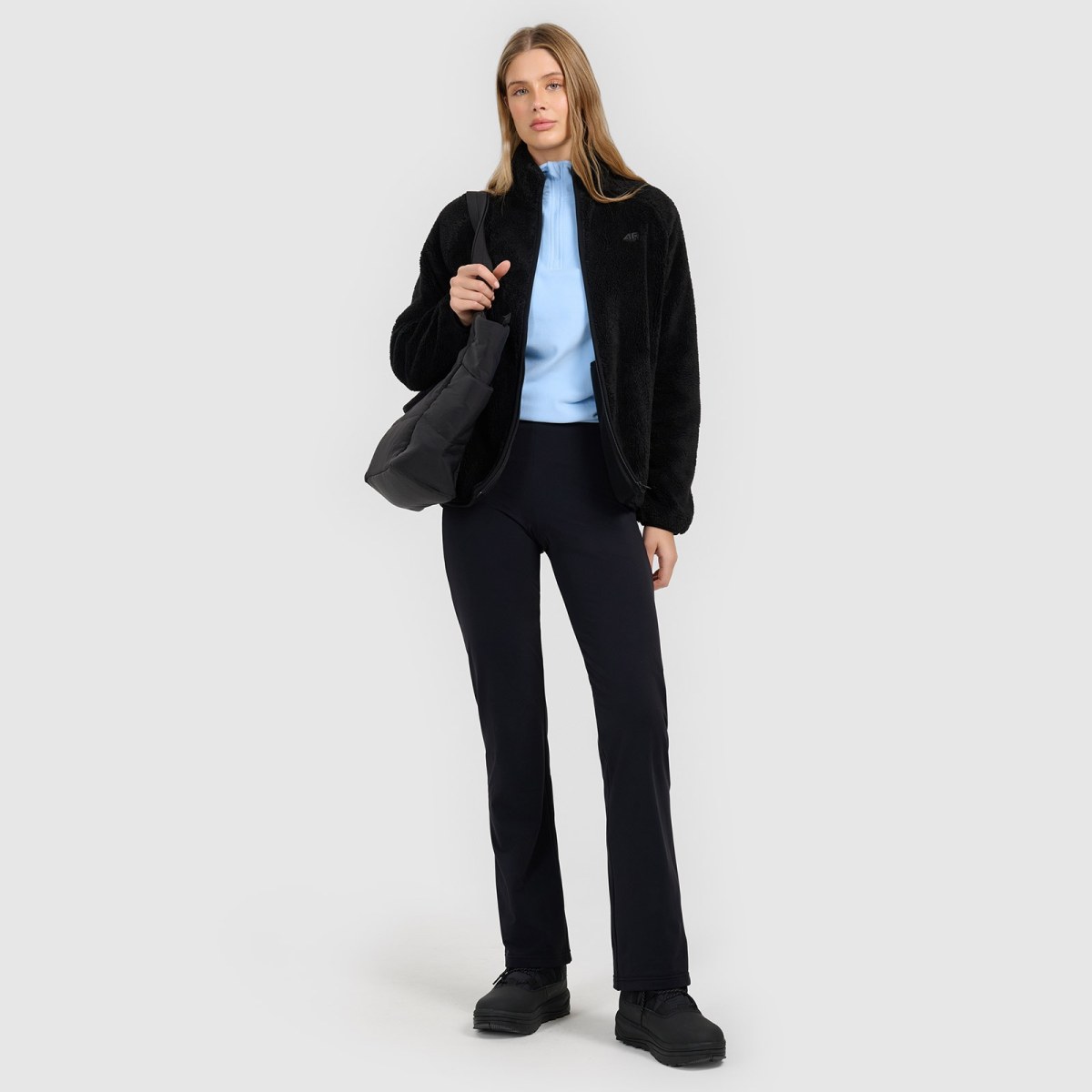 Dámsky sherpa fleece so stojačikom oversize - čierny · záber 2