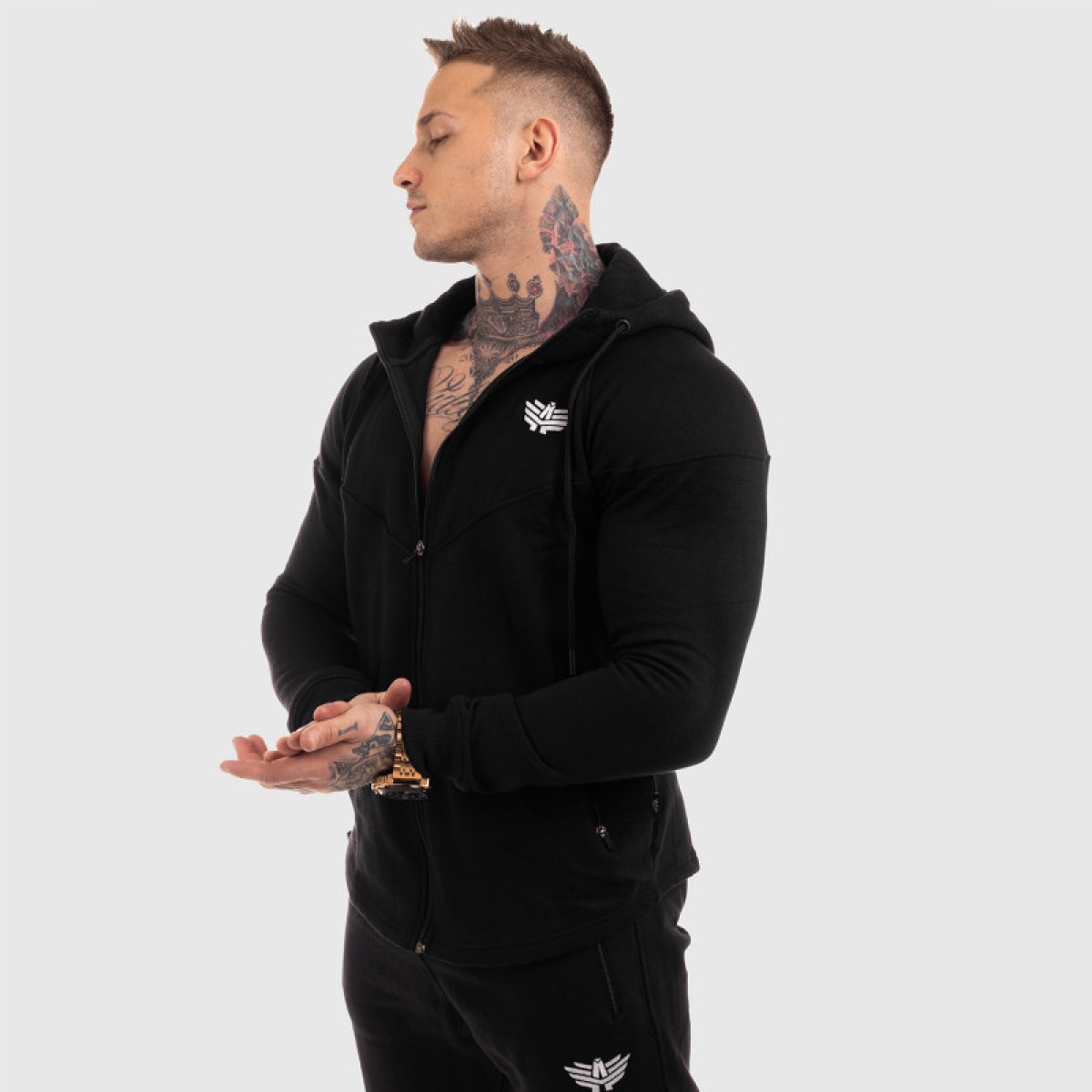 Fitness mikina so zipsom Iron Aesthetics ROUND, čierna · záber 2