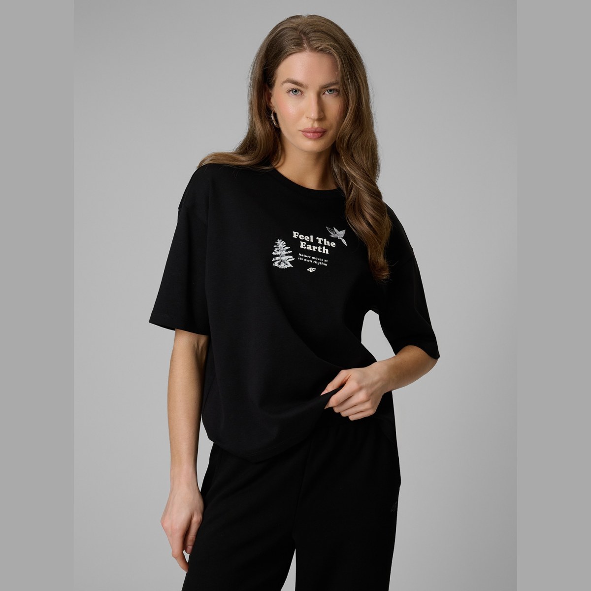 T-shirt regular s potlačou dámsky - čierny · záber 9