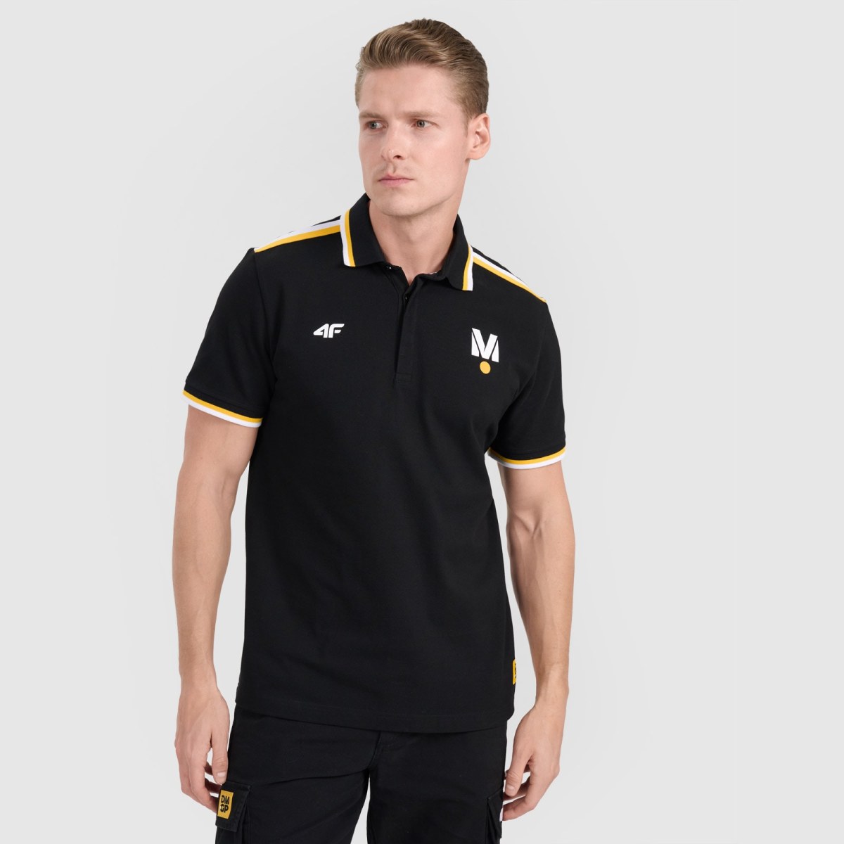 Unisex polo tričko 4F x Drift Masters - čierne · záber 1