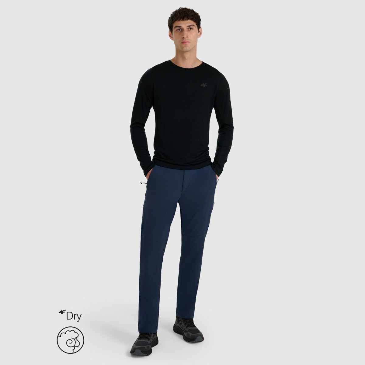 Pánsky rýchloschnúci trekkingový longsleeve s merino vlnou - čierny · záber 2