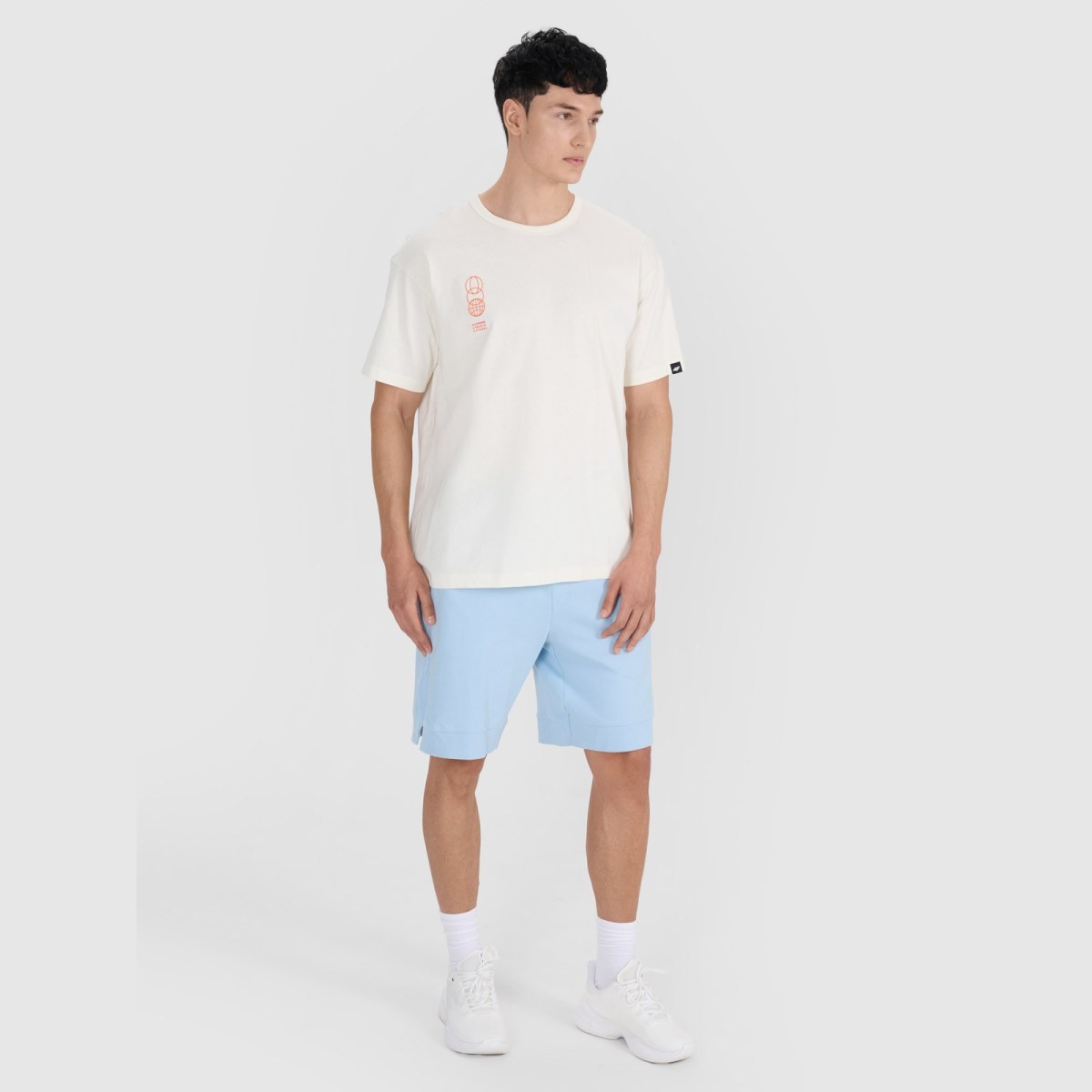 Pánske oversize tričko s potlačou - biele · záber 4