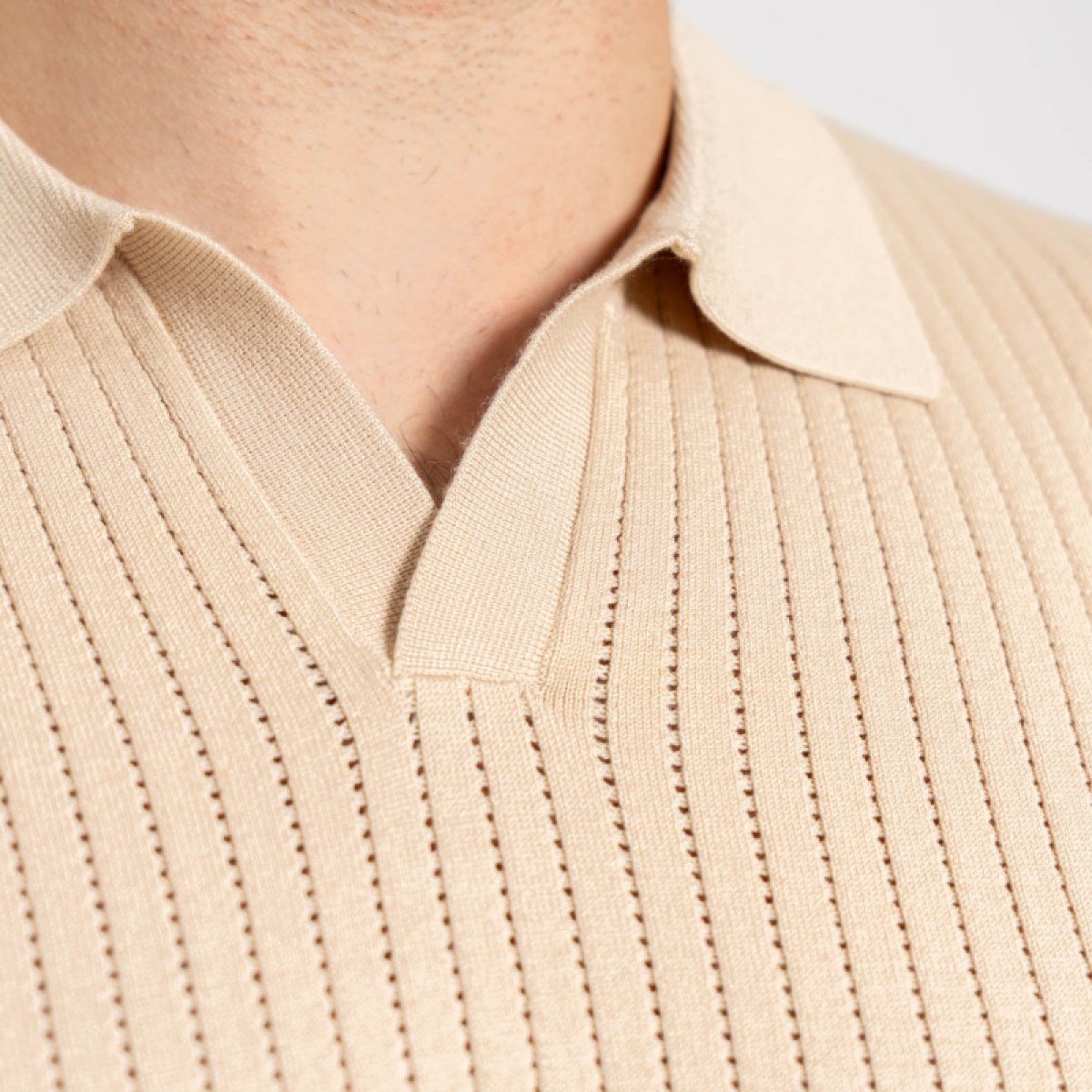 Pánske tričko Iron Aesthetics Polo Knit, béžové · záber 5