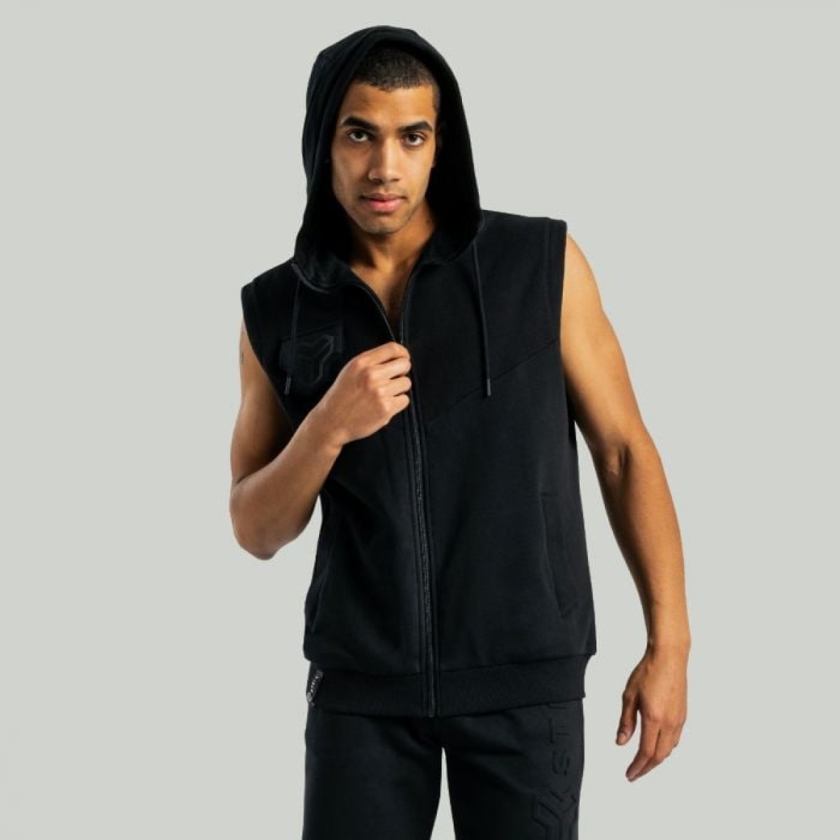 STRIX Pánska vesta Essential Black MM · záber 1