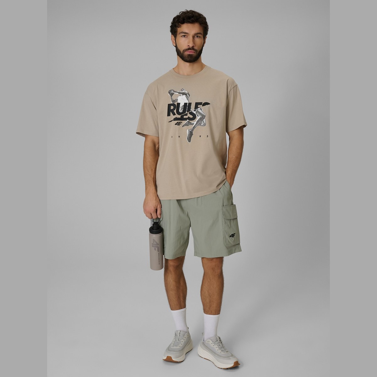 T-shirt loose s potlačou pánsky - béžový · záber 2