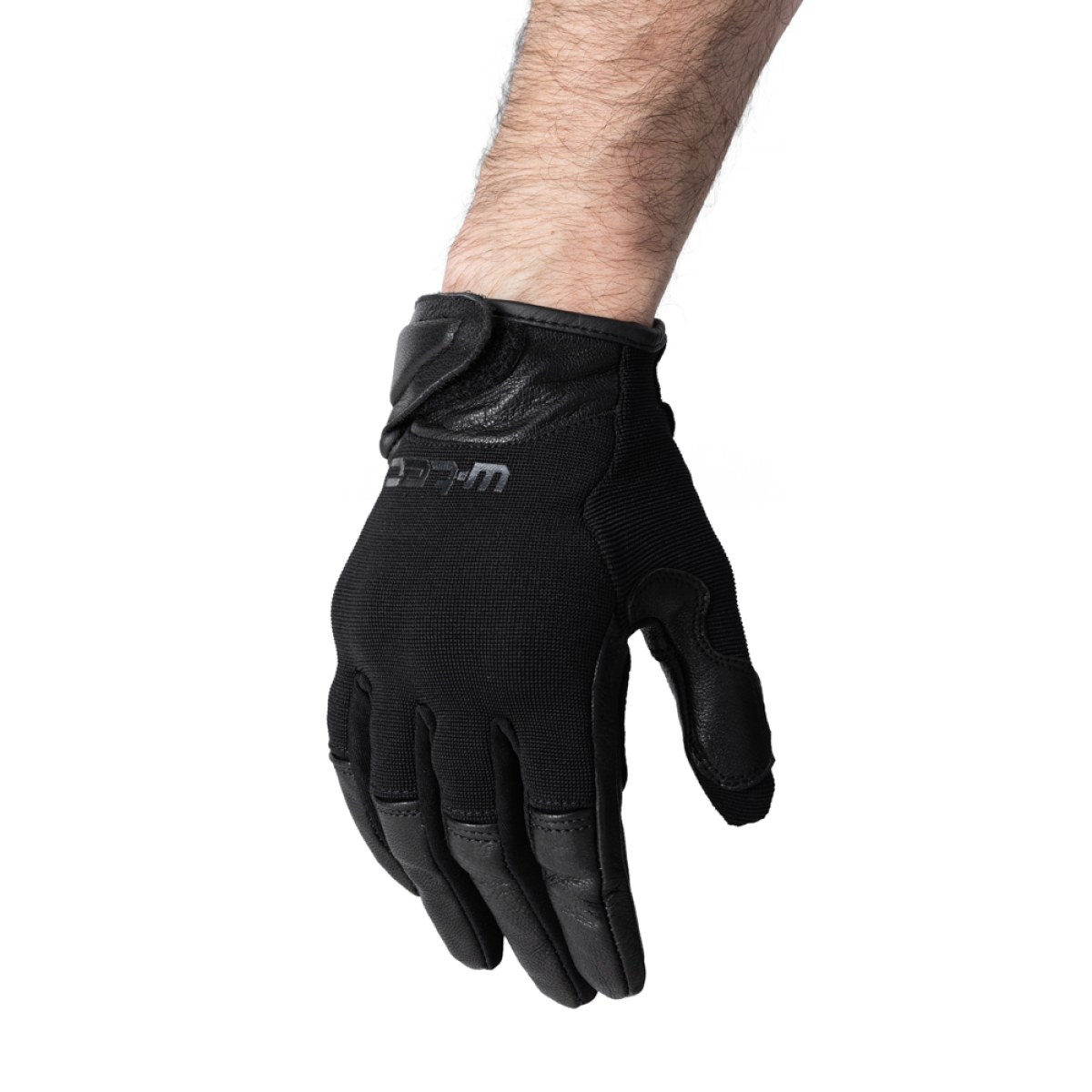 W-TEC Struge čierna - L · záber 5