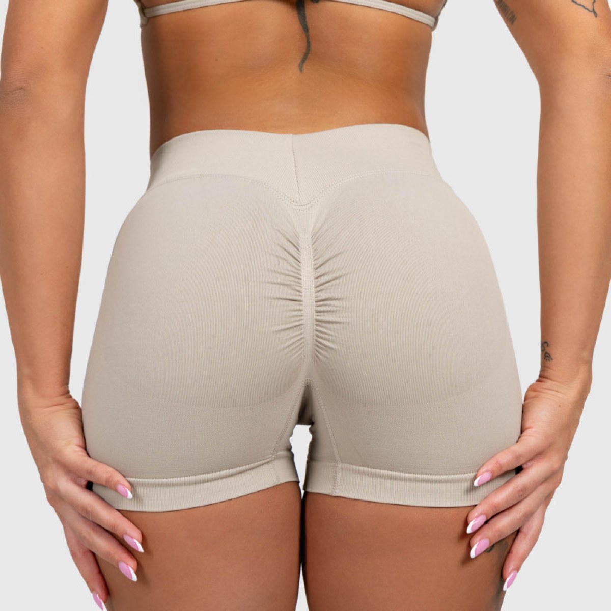 Športové kraťasy Iron Aesthetics Shape, béžové · záber 5