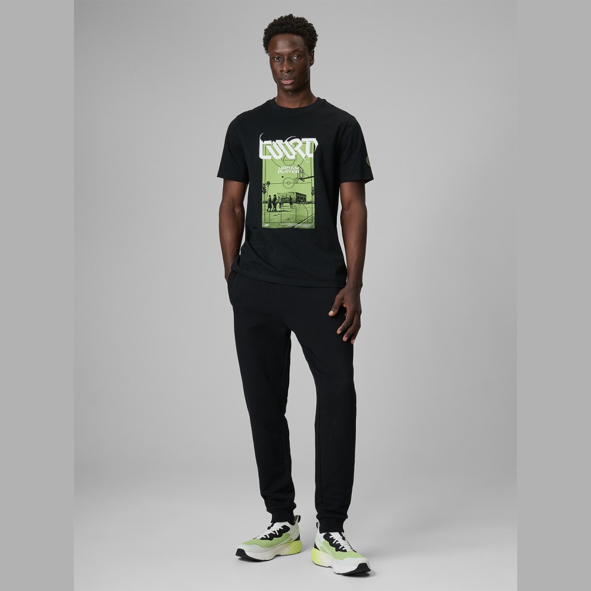 T-shirt regular s potlačou pánsky - čierny · záber 2
