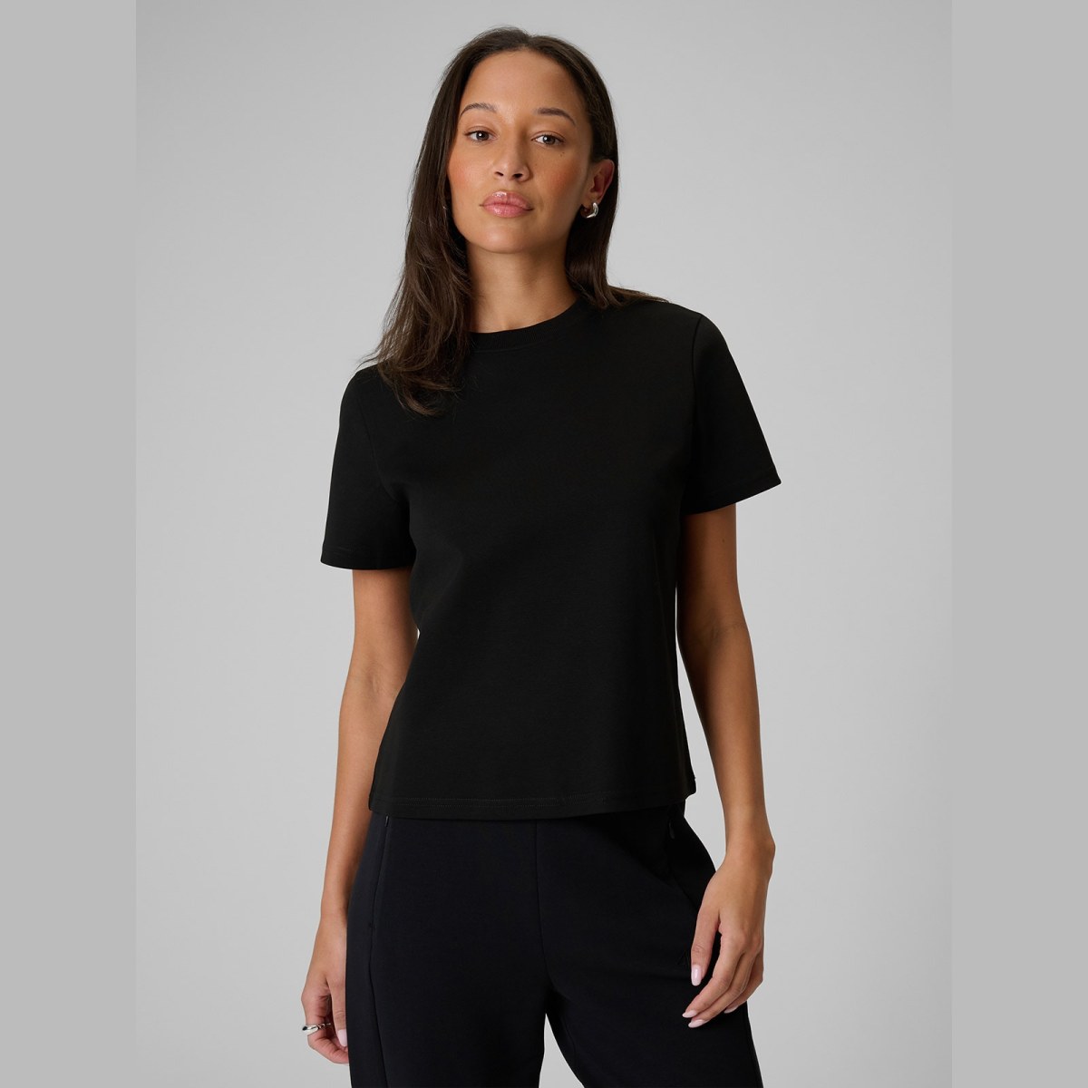 T-shirt regular hladký dámsky - čierny · záber 7