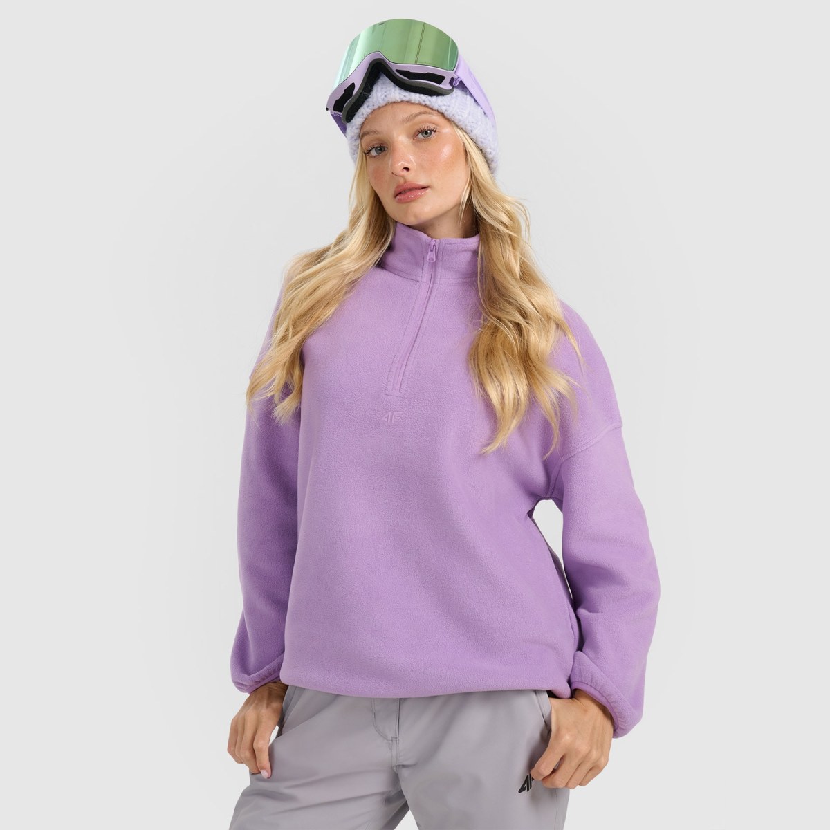 Dámsky oversize flísový rolák - fialový · záber 1