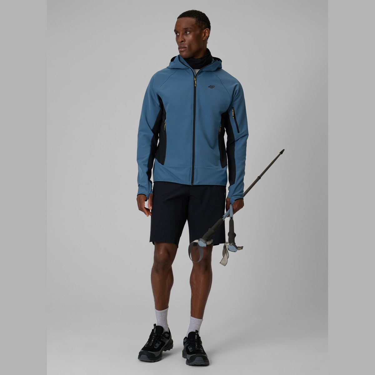 Softshell bunda vetruodolná pánska - tmavomodrá · záber 2