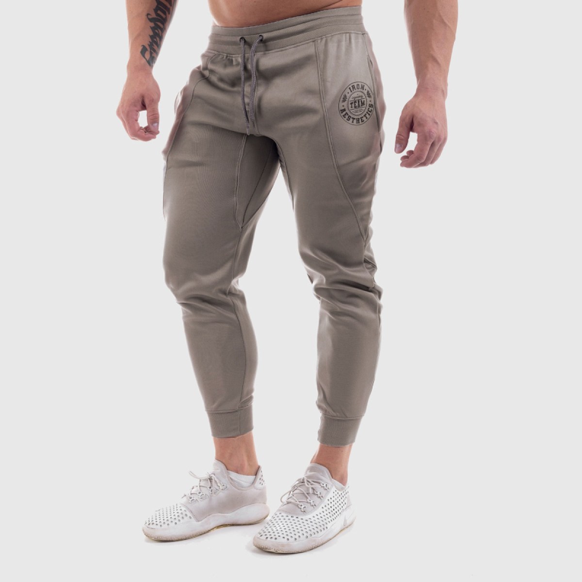 Jogger tepláky Iron Aesthetics Circle Star, sivé · záber 1