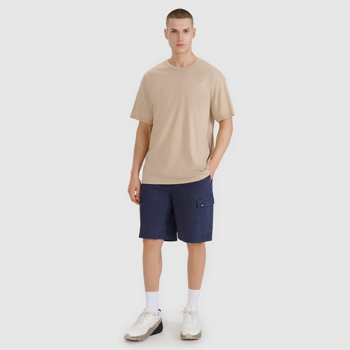 Pánske casual cargo šortky - sivé · záber 1