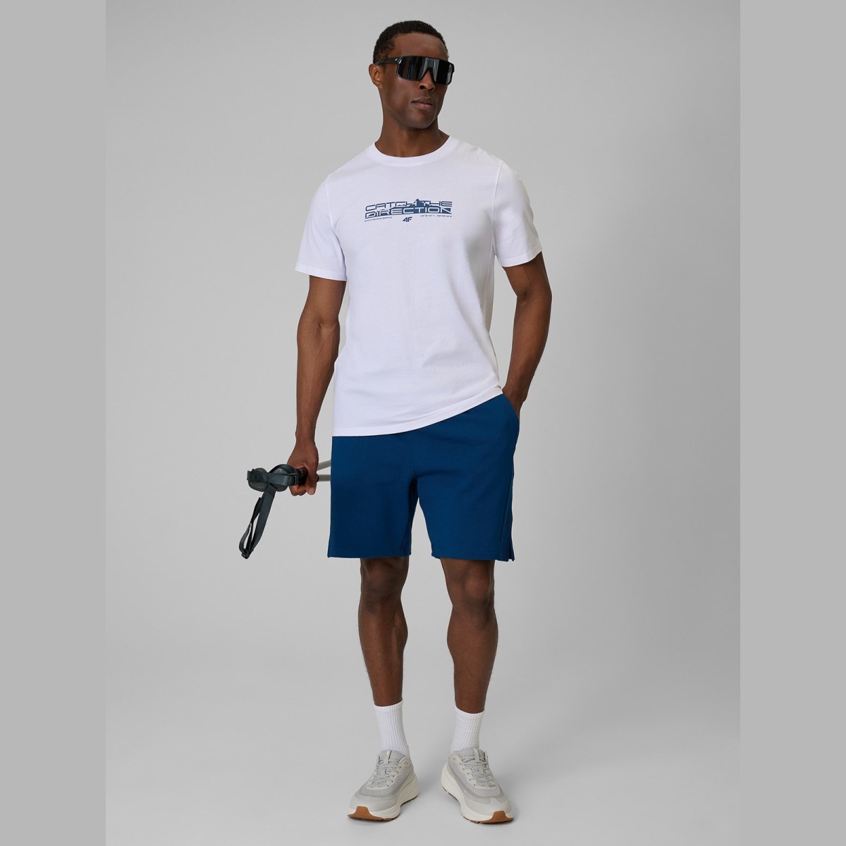 T-shirt regular s potlačou pánsky - biely · záber 10