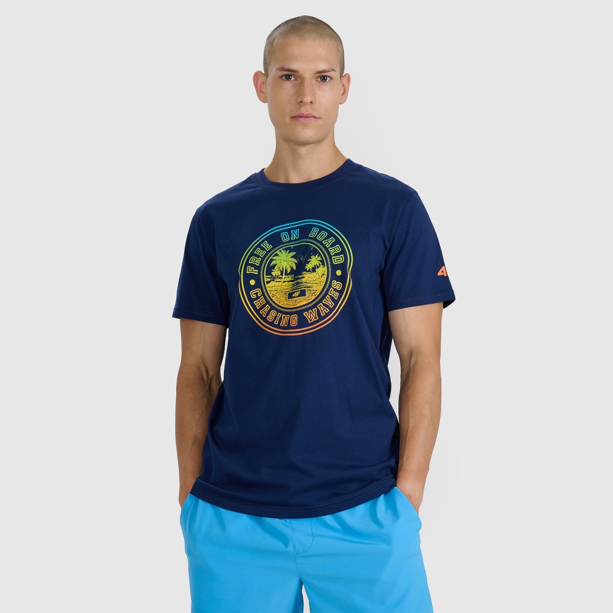 T-shirt regular s potlačou pánsky - tmavomodrý · záber 1