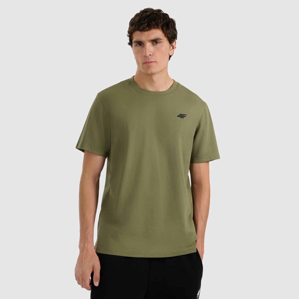 T-shirt regular hladký pánsky - khaki · záber 1