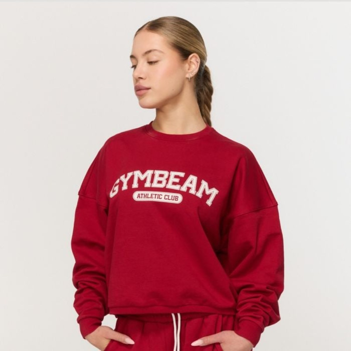 GymBeam Dámska mikina Varsity Red M · záber 1