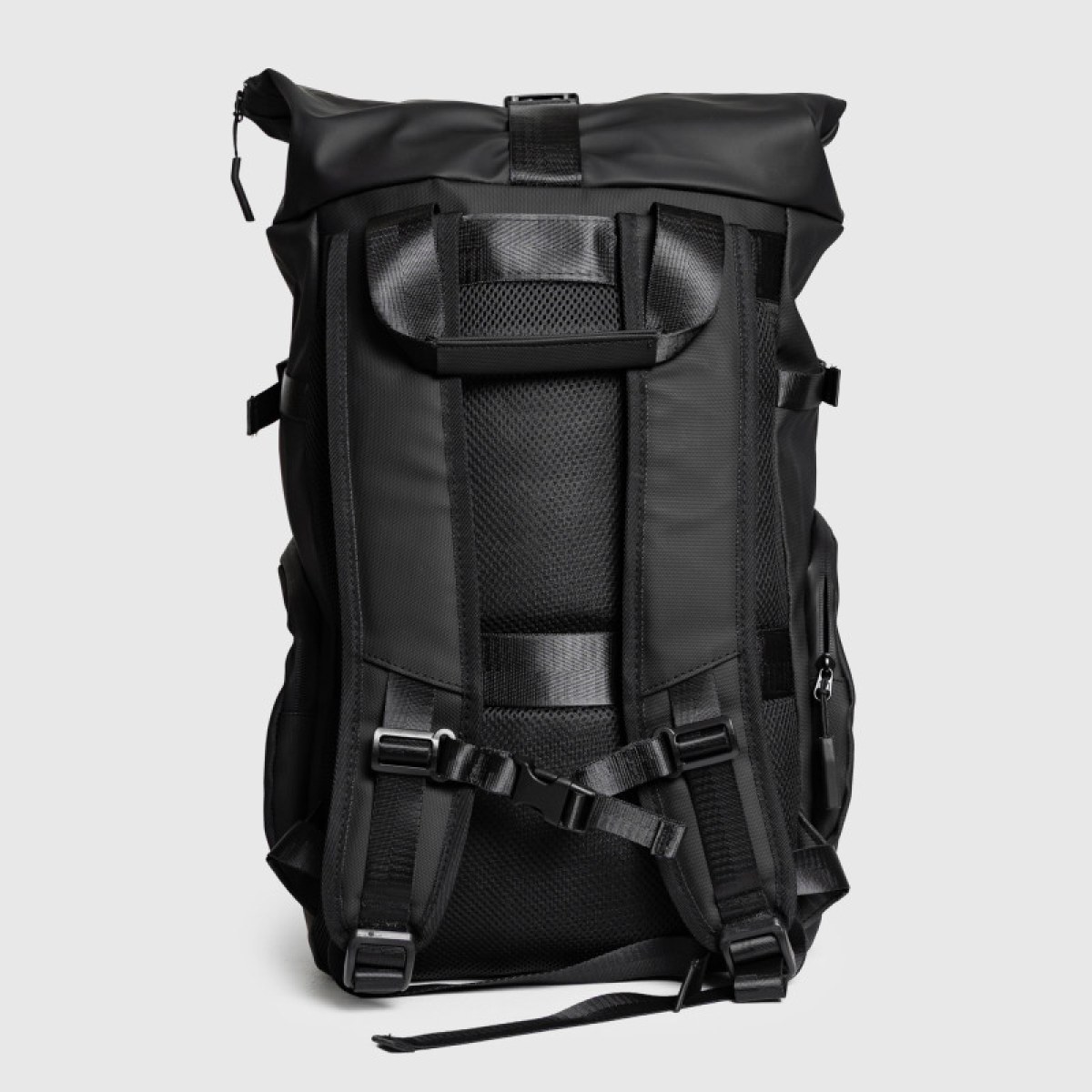 Rolltop batoh Iron Aesthetics Urban Pro, čierny · záber 2