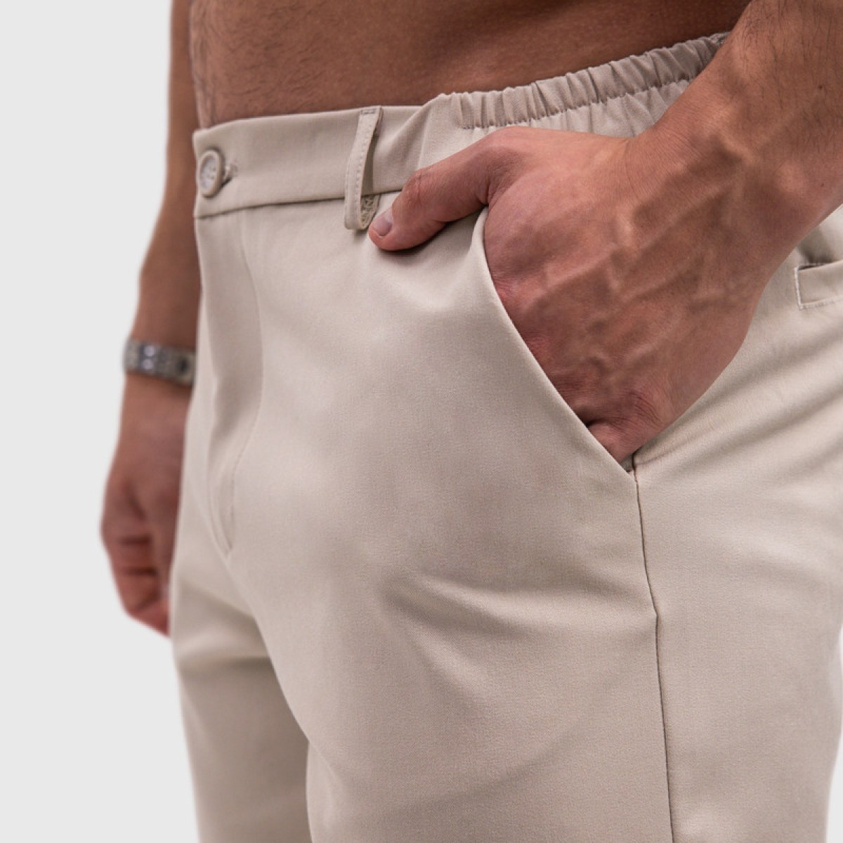 Pánske kraťasy Iron Aesthetics Chino Flex, béžové · záber 3