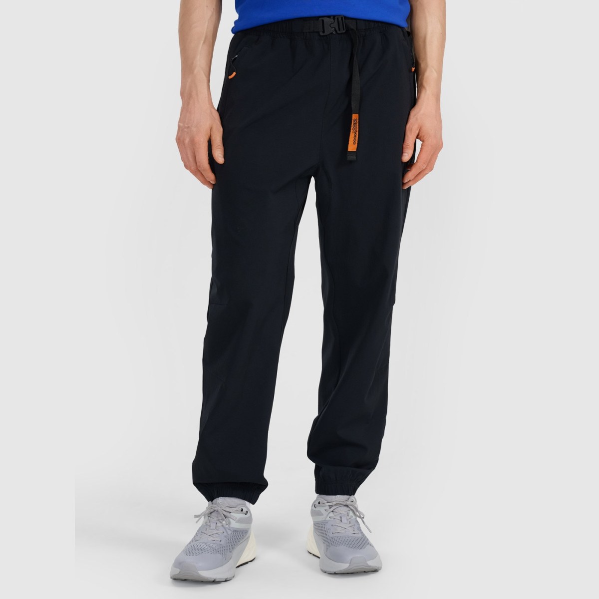 Pánske casual nohavice - čierne · záber 10