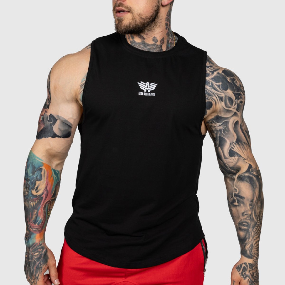 Tréningové tielko Iron Aesthetics Resilient, čierne · záber 1