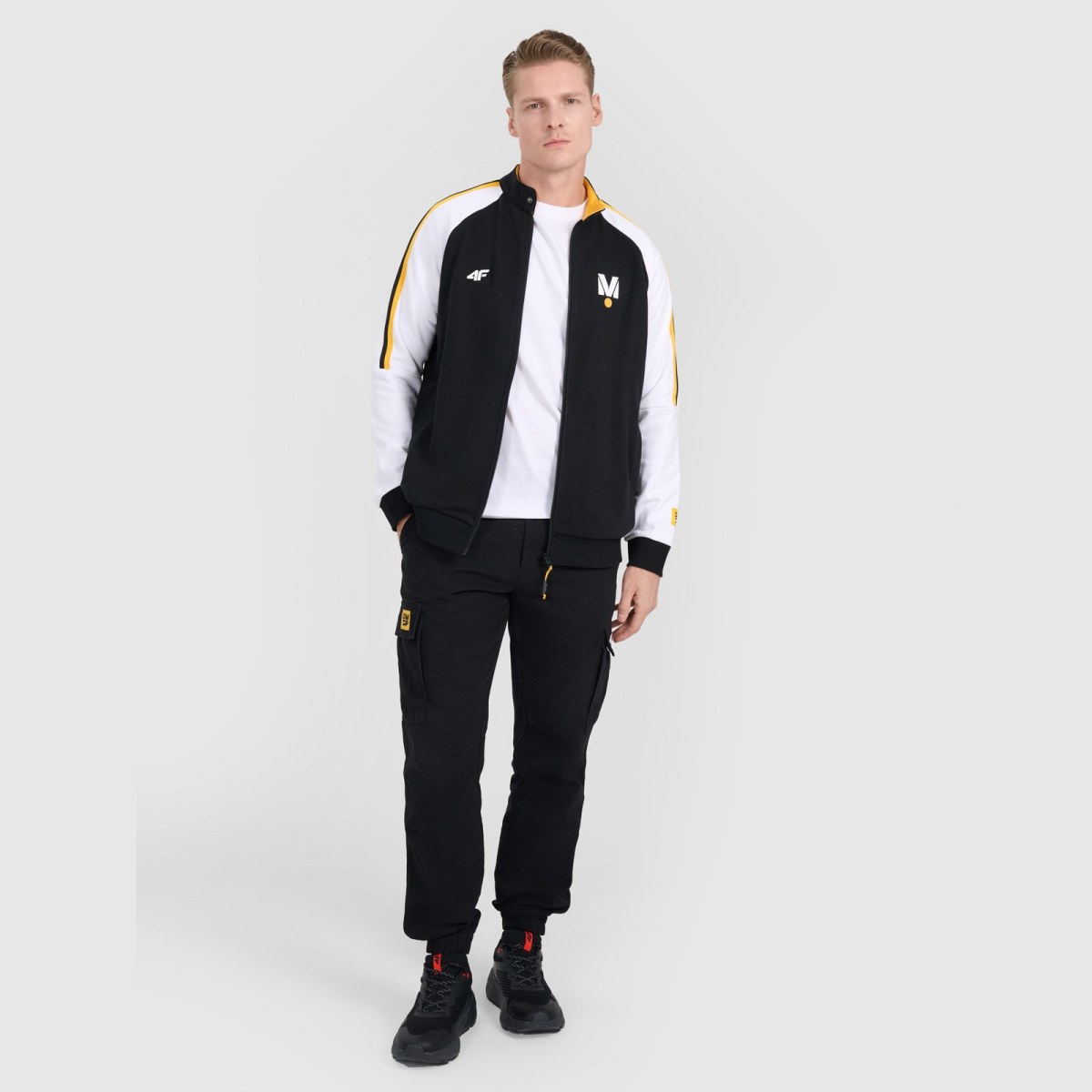 Unisex tepláková mikina na zips bez kapucne 4F x Drift Masters - čierna · záber 2