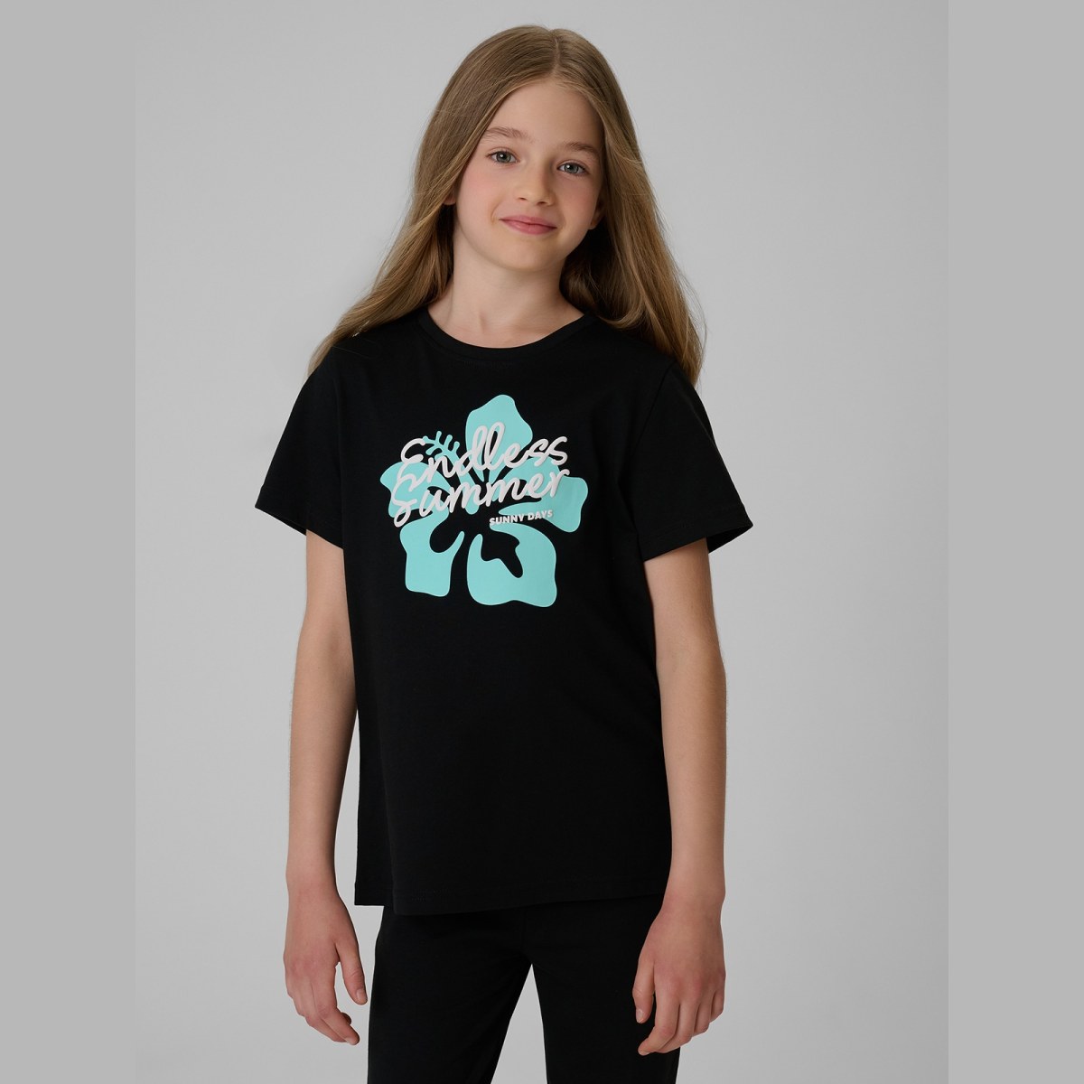 T-shirt regular s potlačou dievčenský - čierny · záber 3