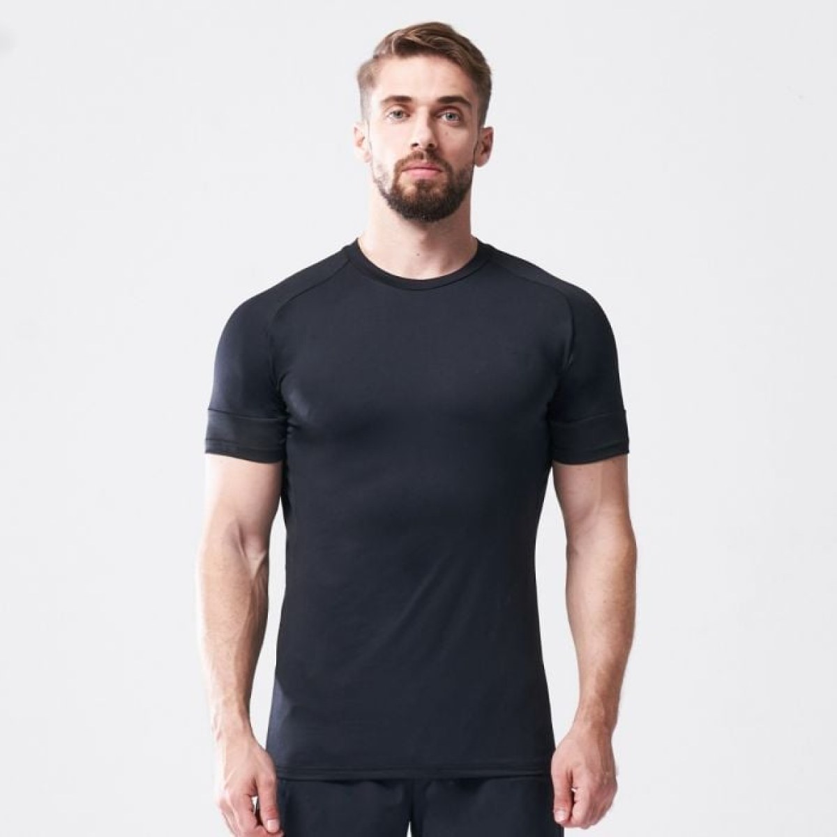 SQUATWOLF Tričko Vented Run Tee Black M · záber 1