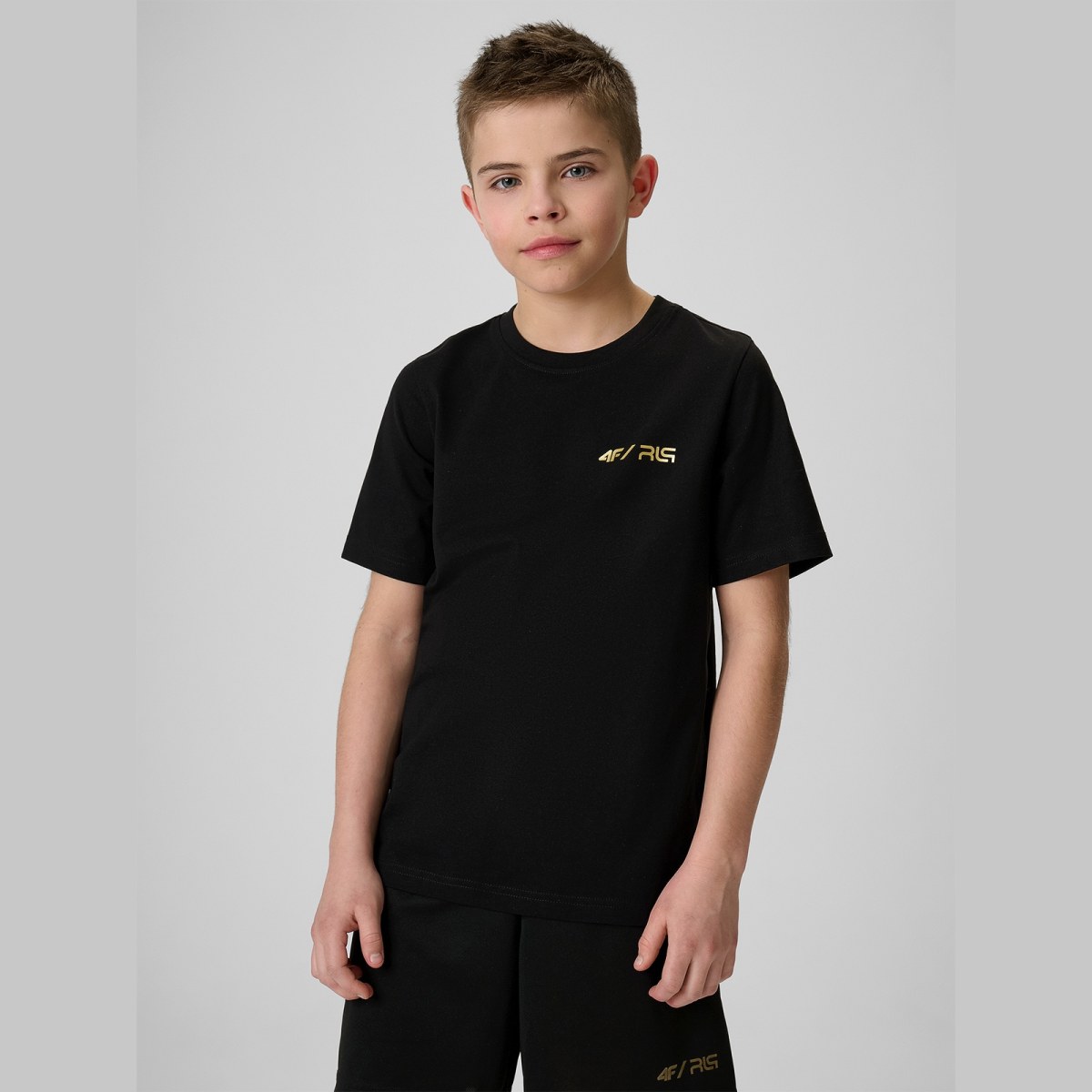 T-shirt regular s potlačou detský 4F JUNIOR x Robert Lewandowski - čierny · záber 3