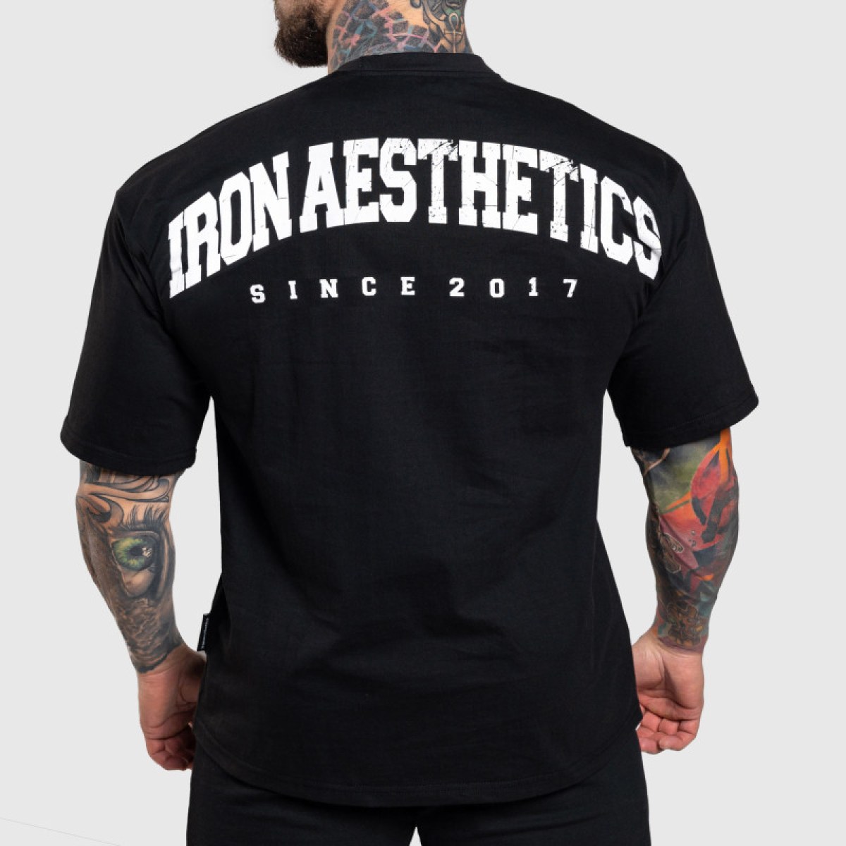 Oversize tričko Iron Aesthetics College, čierne · záber 1