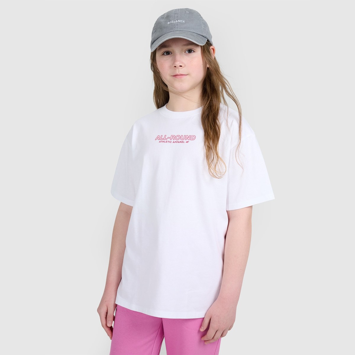 T-shirt oversize s potlačou dievčenský - biely · záber 1